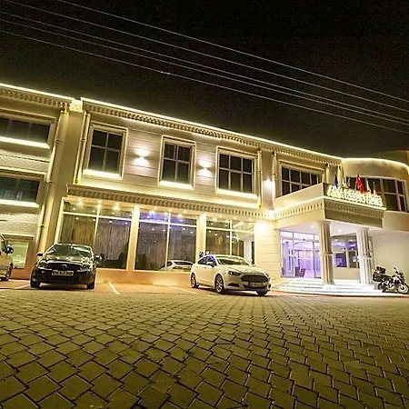 Otel Anya 5*